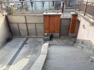 Отели типа «постель и завтрак» Magnit B & B Дилижан Семейный номер-8